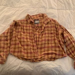 AE slightly cropped distressed flannel